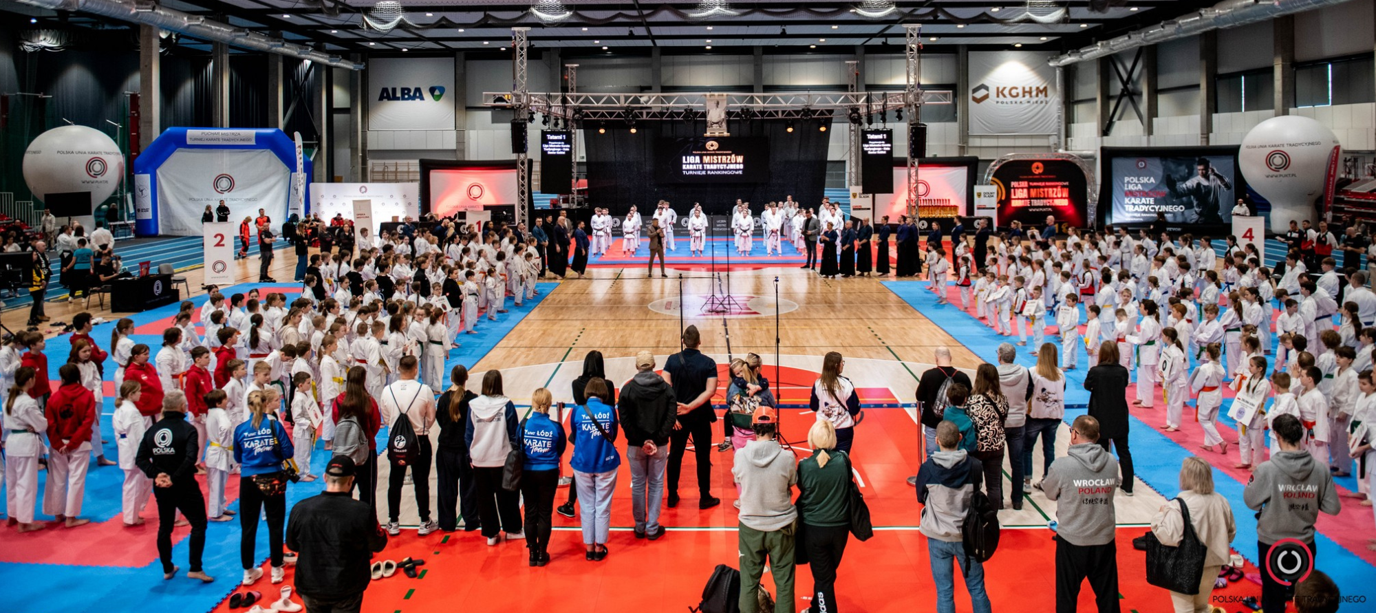 Burmistrz Miasta i Gminy Niepołomice Michał Hebdazaprasza na uroczystość